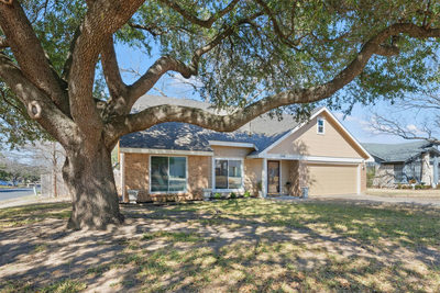 1408 Doonesbury Dr — photo 2