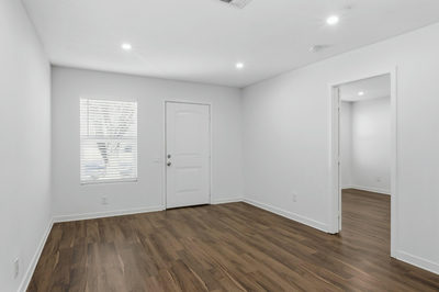 108 Irene St — photo 2