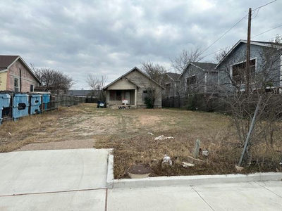 1167 Springdale Rd — photo 4