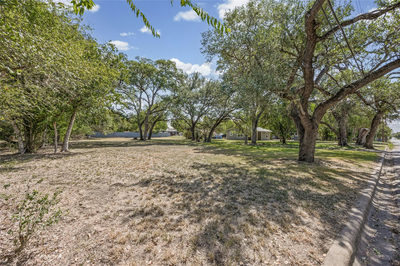 1006 N Blanco St — photo 3