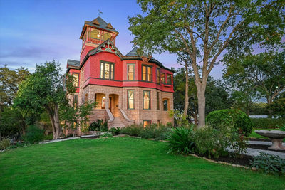 400 Academy Dr — photo 5