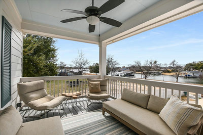 513 Oleander Dr — photo 3