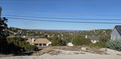 22110 Moulin Dr — photo 2