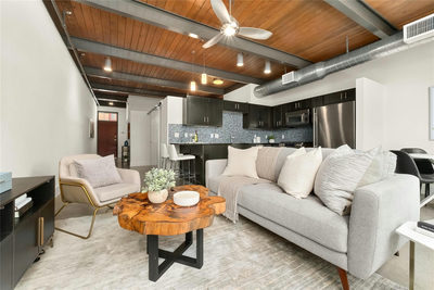 2205 N Lamar Blvd #113 — photo 3