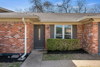 7402 Bucknell Dr — photo 2