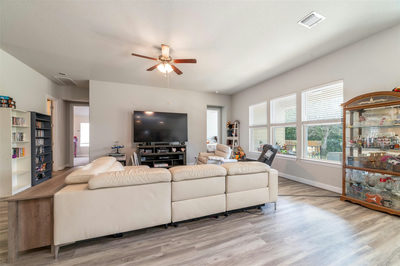 273 Rimrock Ct — photo 3