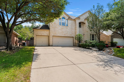 3411 Latimer Dr — photo 3
