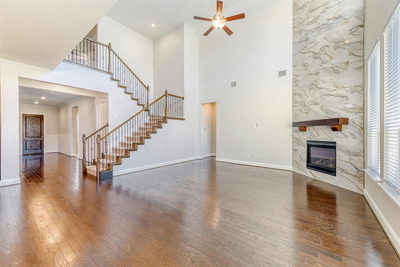 20528 Woodvine Ave — photo 4