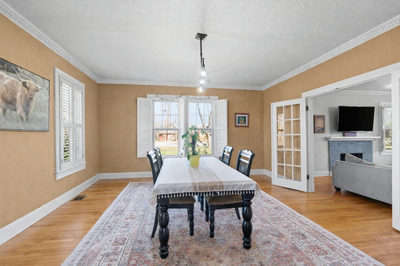 1543 W Clark St — photo 3
