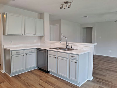 12732 Wedding Dr — photo 2