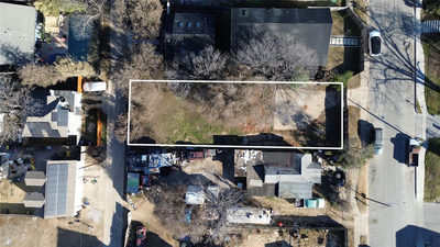 2806 E 3rd St — photo 4
