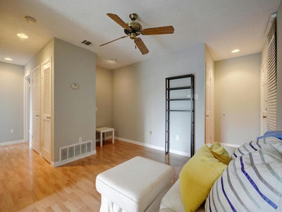 2409 Leon St #207 — photo 4