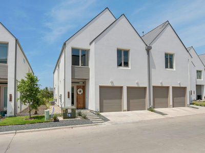 2610 Watkins Way — photo 2