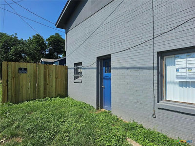 700 E Polk St — photo 3