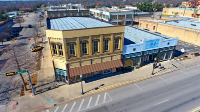401 N Main St — photo 2