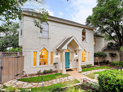 9402 Bluegrass Dr — photo 2