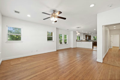 3203 E 18th St — photo 5
