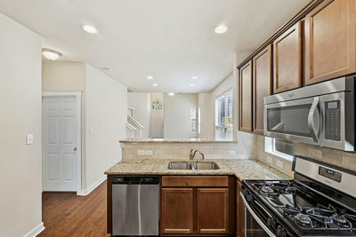 2101 Rivers Edge Way #32 — photo 4