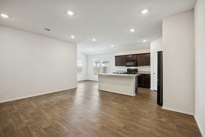 323 Shimmering Cv — photo 4