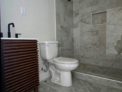 2425 Bruin Dr — photo 4