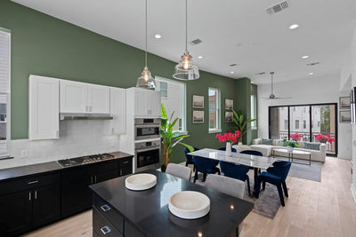 2805 McCurdy St #10 — photo 3