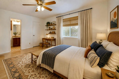 6102 Parkwood Dr — photo 2
