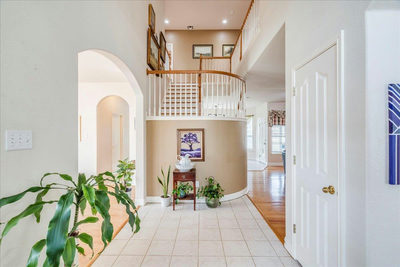 1077 Fairway — photo 5