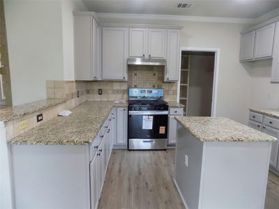 301 THUNDERBAY Dr — photo 5