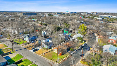 300 Irma Drive — photo 2