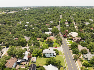 1109 Travis Height Blvd — photo 5