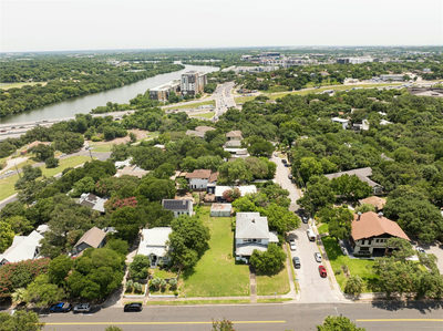 1109 Travis Height Blvd — photo 2
