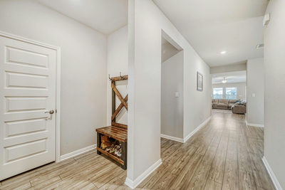 10505 Mager Ln — photo 2