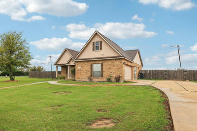 101 Blanco Dr — photo 4
