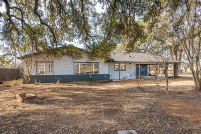 603 W Highway 290 Hwy — photo 2