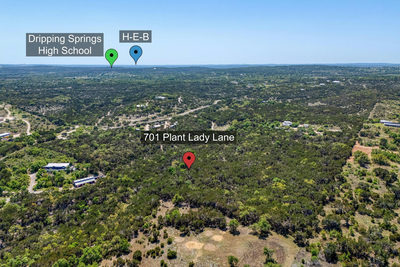 701 Plant Lady Ln — photo 2