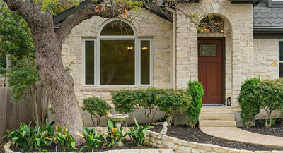 2527 Crenshaw Dr — photo 4