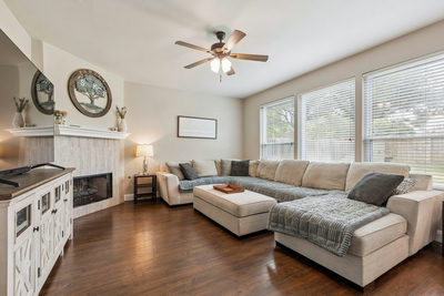 4033 Sable Oaks Dr — photo 4