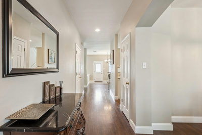 4033 Sable Oaks Dr — photo 2