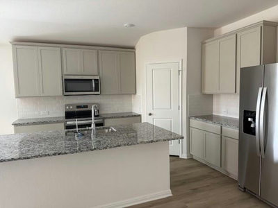 108 Hayburner Rd — photo 2