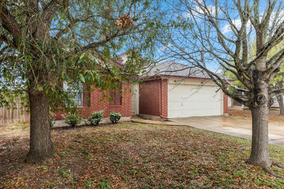 281 Leonardo St — photo 3
