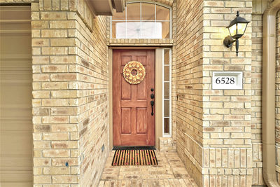 6528 Taylorcrest Dr — photo 2