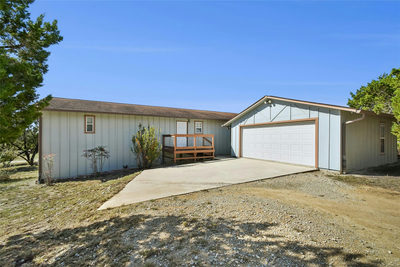 111 Janine — photo 2