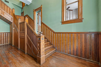109 E 10th St — photo 3