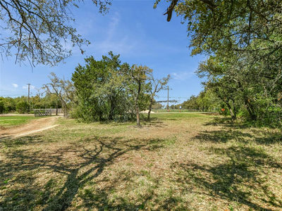 1104 Lone Star Dr — photo 5