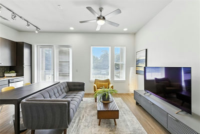 1900 Barton Springs Rd #2003 — photo 4