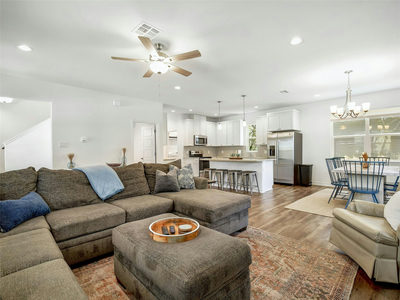 660 Mockingbird Dr — photo 4