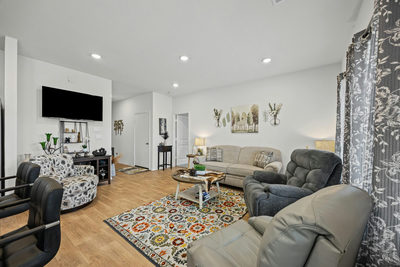 421 Lancebill Dr — photo 5