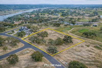 2711 Cliff Point Rd — photo 2