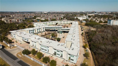 604 N Bluff Dr #101 — photo 2