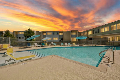 604 N Bluff Dr #101 — photo 3